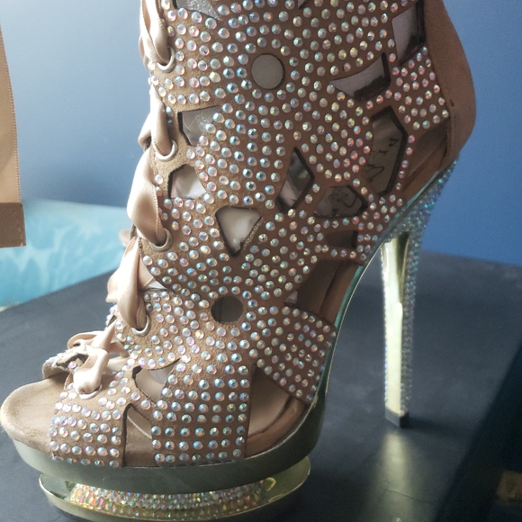 SOLD Pleaser Day & Night heels - Picture 8 of 12